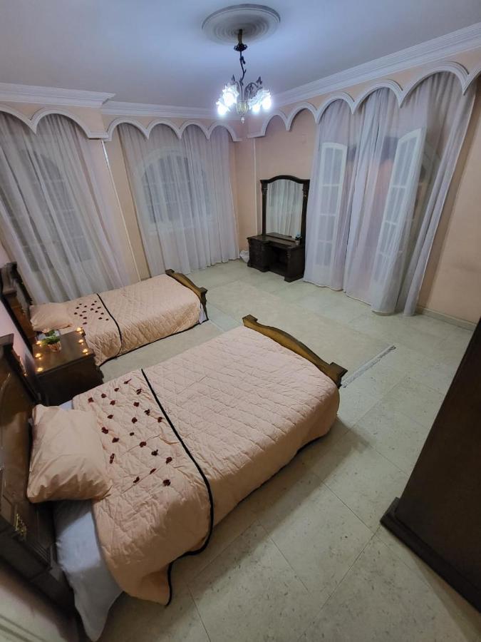 Hk Pyramids Guest House Кайро Екстериор снимка