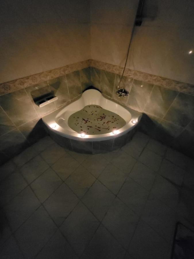 Hk Pyramids Guest House Кайро Екстериор снимка