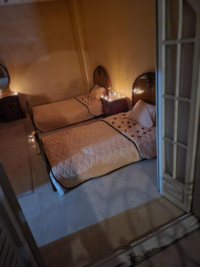 Hk Pyramids Guest House Кайро Екстериор снимка