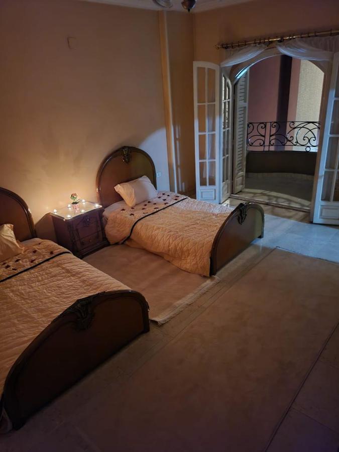 Hk Pyramids Guest House Кайро Екстериор снимка