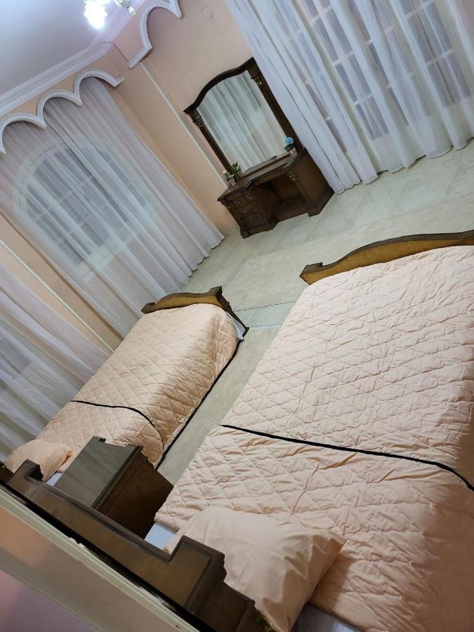 Hk Pyramids Guest House Кайро Екстериор снимка