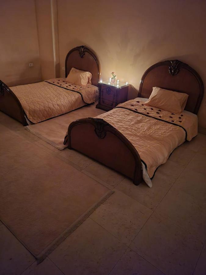 Hk Pyramids Guest House Кайро Екстериор снимка
