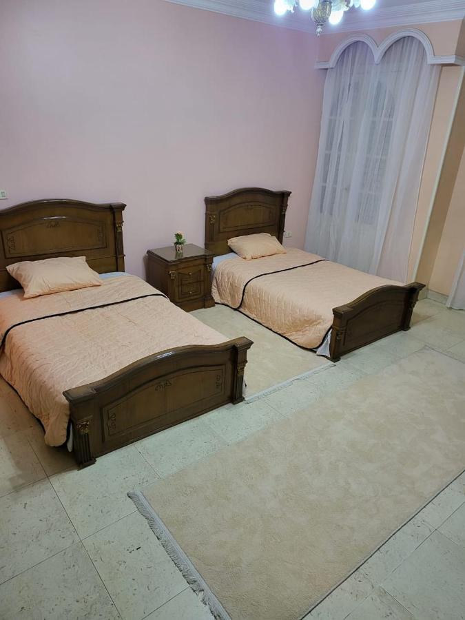 Hk Pyramids Guest House Кайро Екстериор снимка